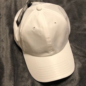 NWT ADIDAS WHITE BASEBALL HAT